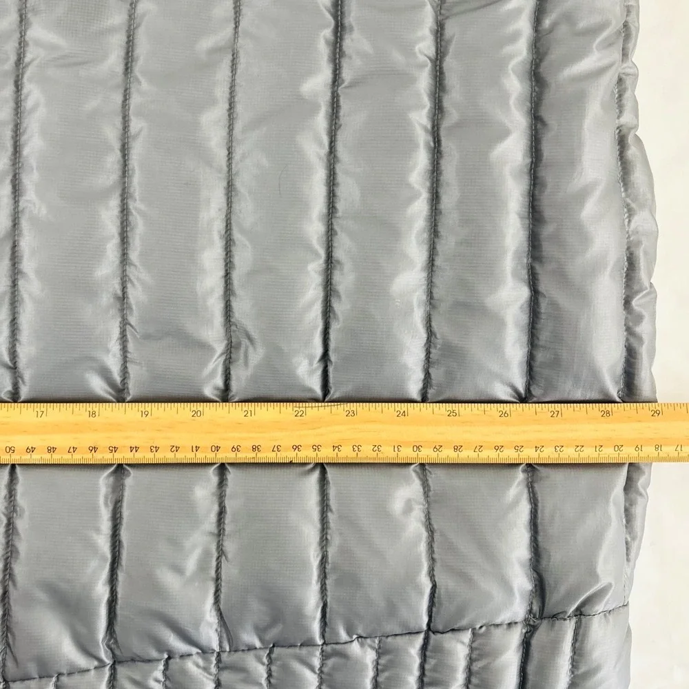 The North Face 550 Down Puffer Jacket Mens Medium Gray Flare Quilted NF0A55XG